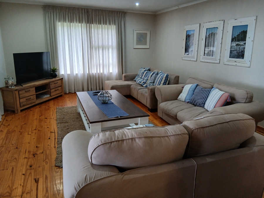 4 Bedroom Property for Sale in Morgans Bay Eastern Cape